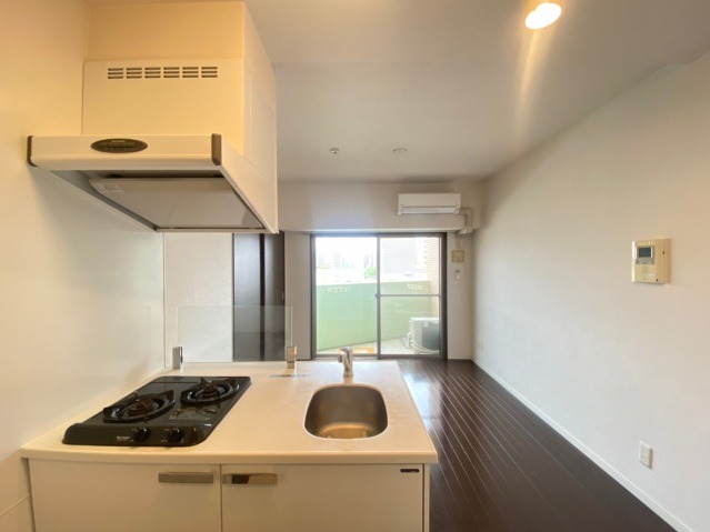 家具の配置がしやすいお部屋です