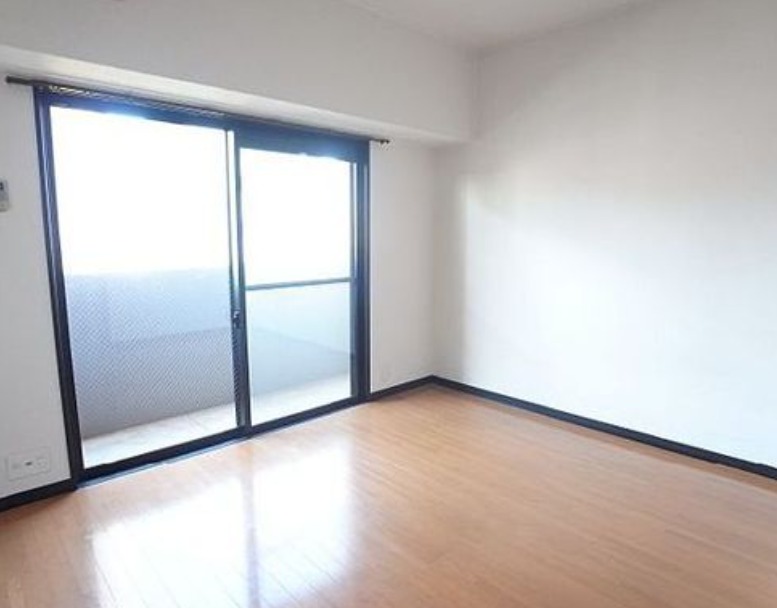 日当たりもバッチリな明るいお部屋ですよ