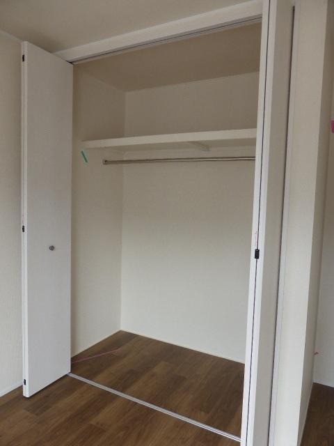 お洋服が多い方でも安心して収納できます