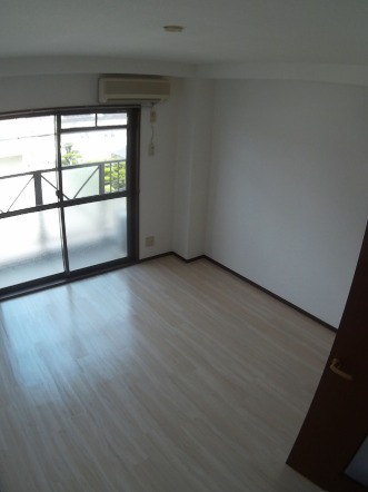 明るいリビングですね