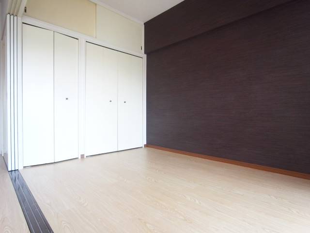 こちらもフローリングです。