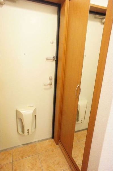 シューズボックス完備。