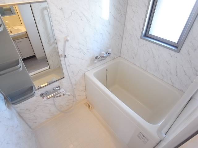 一日の疲れを流してください