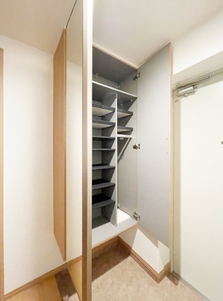 靴もたくさん入ります。