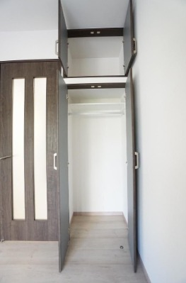 お荷物はこちらへ