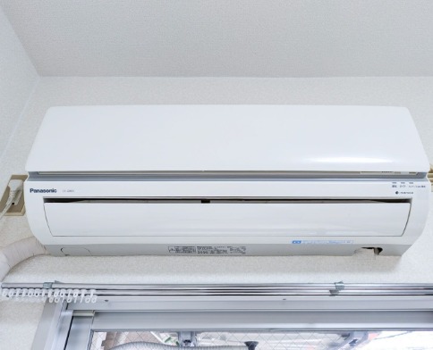 エアコン付きで年中快適に過ごせますね♪