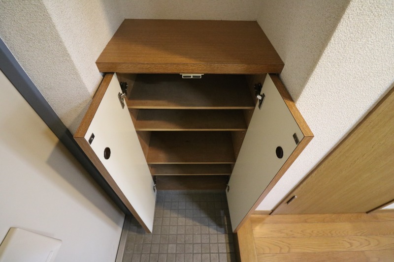 玄関収納もばっちりです
