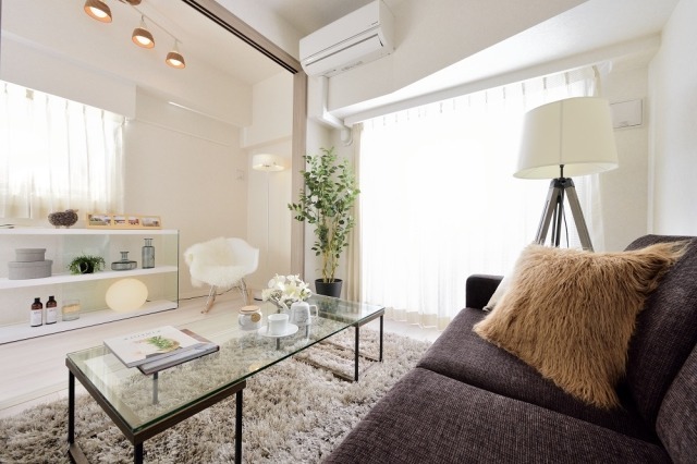 二面採光の明るいお部屋です