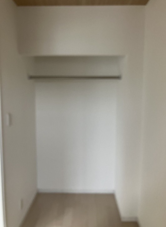 多くの衣服を収納できます。