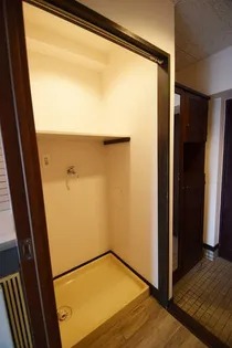 室内洗濯機置き場完備。