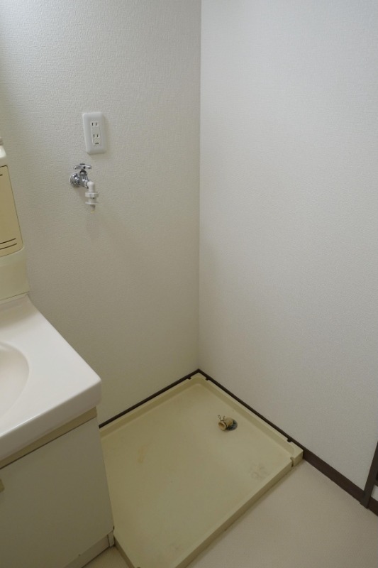 安心の室内洗濯機置き場です。