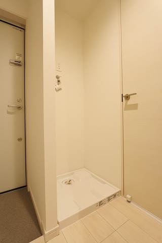 もちろん室内洗濯機置場です