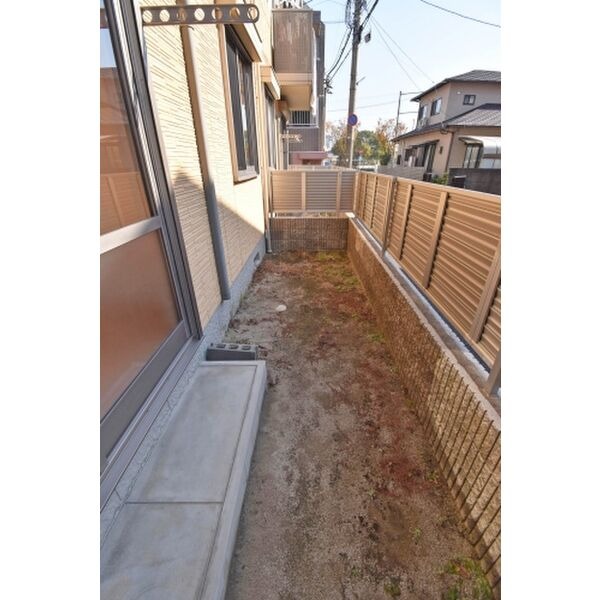 天気のいい日はこちらで洗濯物を干せます