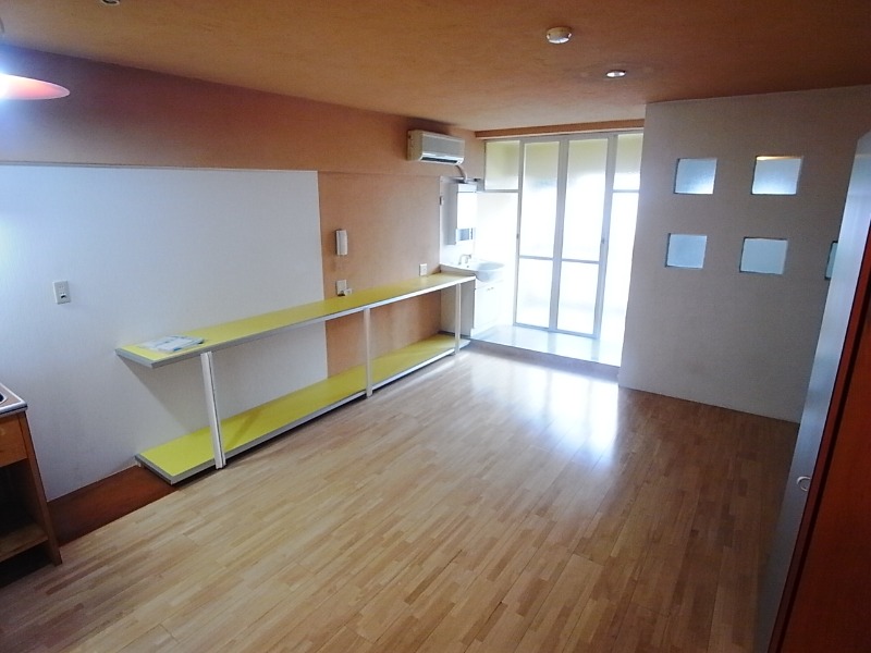 家具の配置がしやすいお部屋です