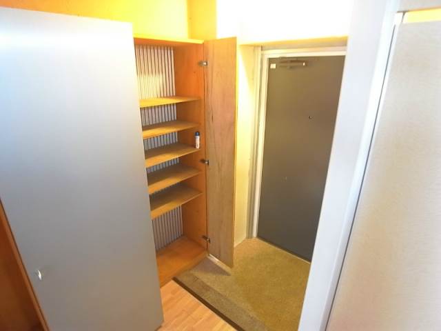 玄関はこんな感じです