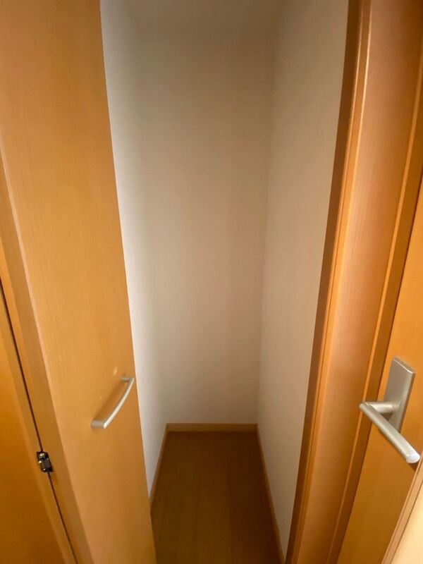 こちらにも収納できますね