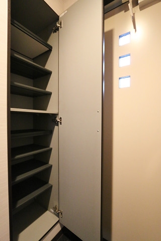 シューズボックスは容量たっぷりです