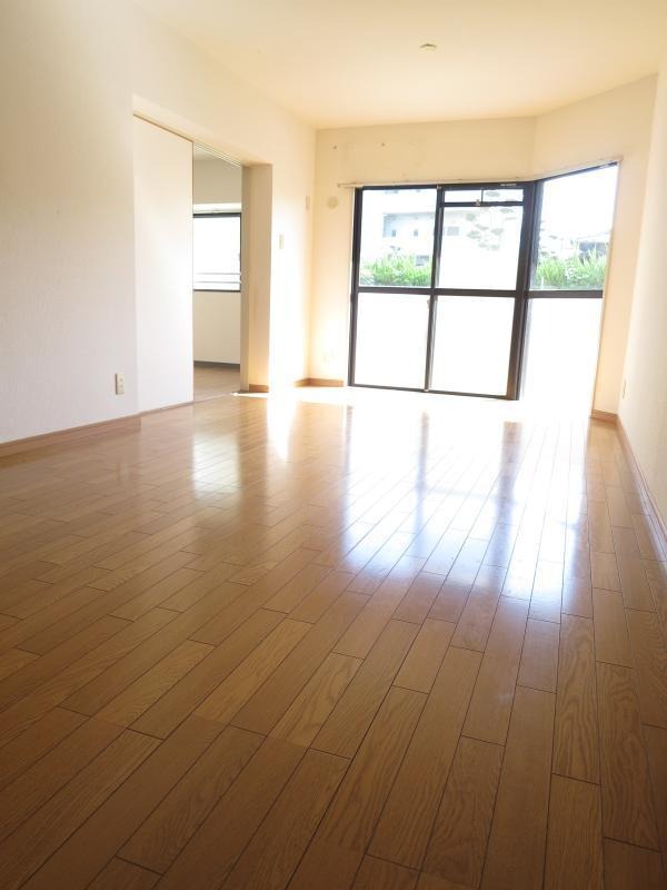 日当たり良好リビングです