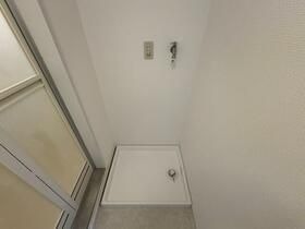 室内洗濯機置き場完備。