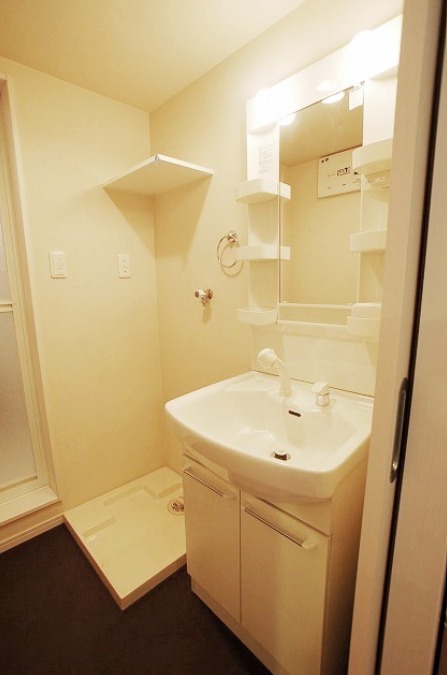 お出かけ前の身支度はこちらでバッチリです