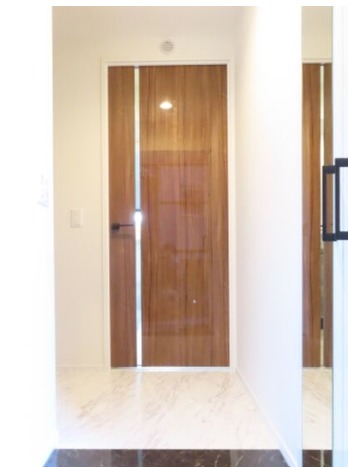 玄関も充分な広さがありますね