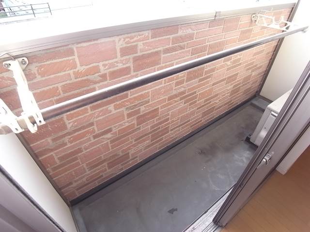 洗濯物たくさん干せます。