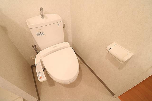 清潔感のあるお手洗いですね