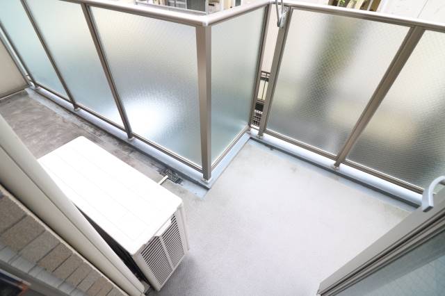 洗濯物はこちらへ