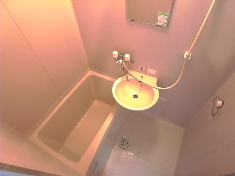 洗面台が付いています