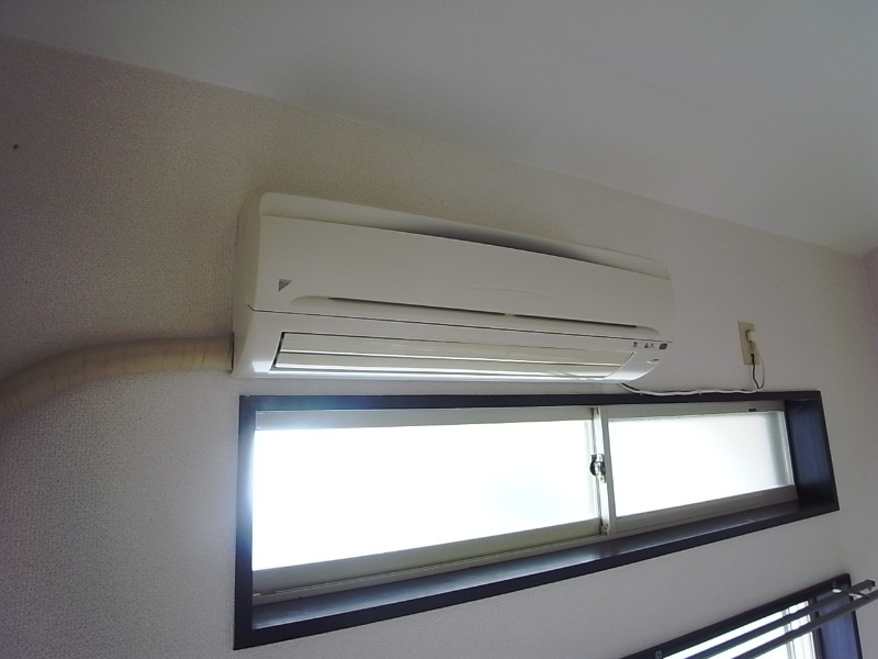 エアコン付きで快適に過ごせます