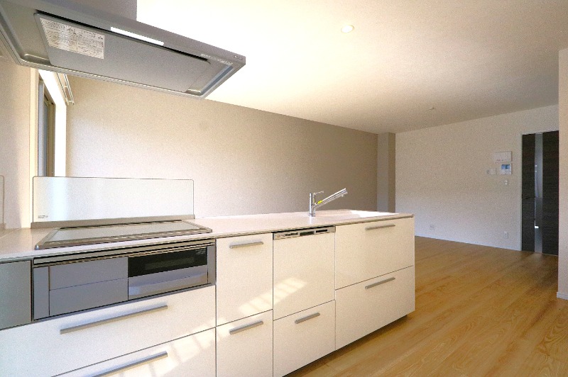 IHコンロでお掃除楽々キッチンです