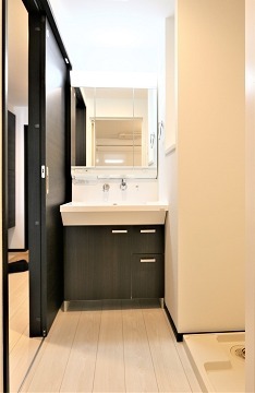 お出かけ前の支度はこちらでされてください