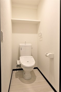 温水洗浄便座付きです