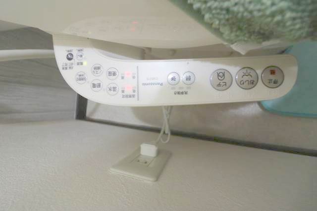 ウォシュレット付きで快適です
