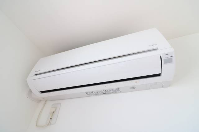 エアコン付きで年中快適に過ごせますね♪