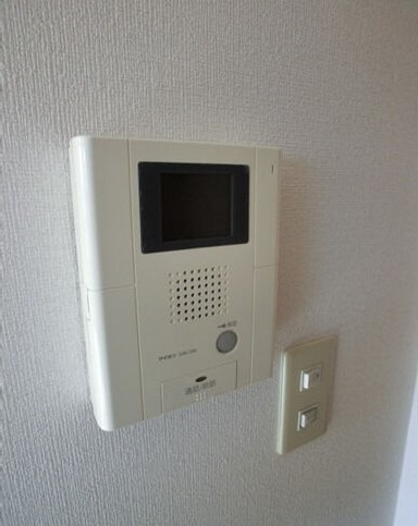 モニタ付で来客時も安心ですね