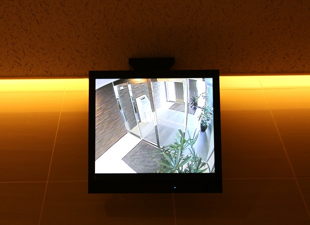 防犯カメラも付いているので女性も安心のセキュリティ