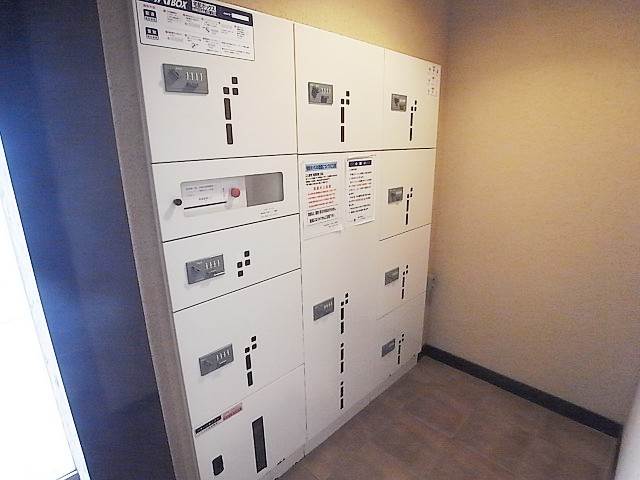 多忙な方の味方、宅配BOX