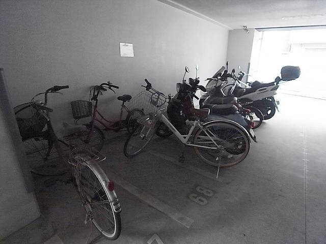 バイク置場もあります