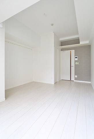 バルコニー側からみてもおしゃれな雰囲気です