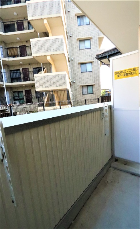 洗濯物はこちらで。