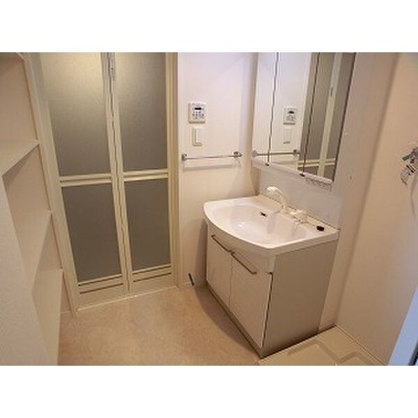 お出かけ前の支度はこちらでされてください