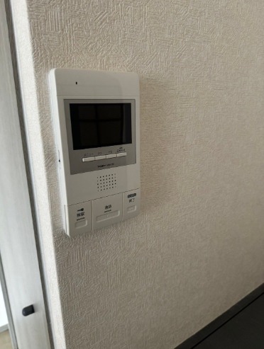 モニター付きで急な来客時も安心ですね