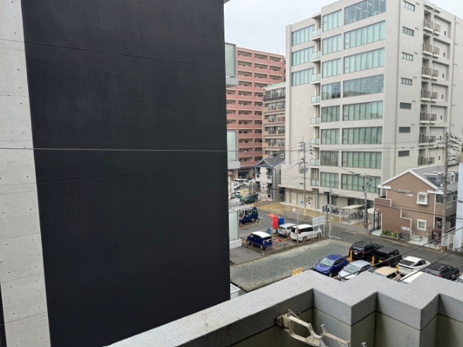 日当たり良好なバルコニーですね