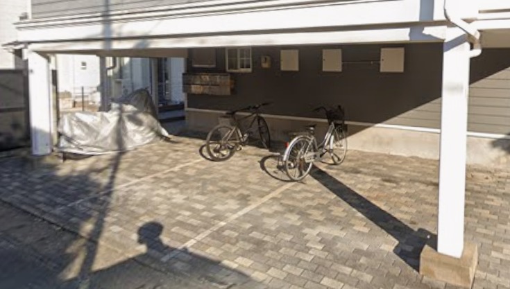 駐輪場もございますね。