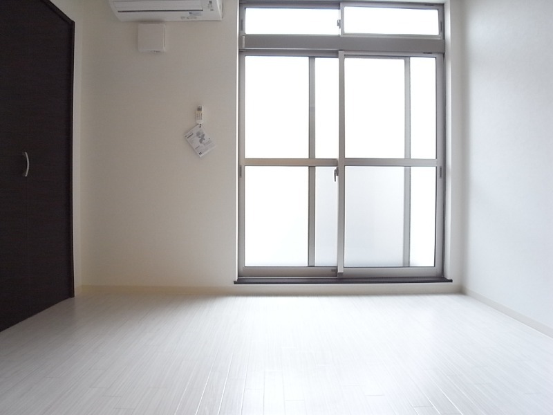 寝室にいかがでしょうか？