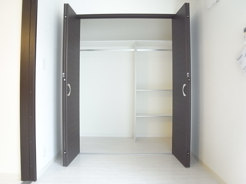 洋服もたくさん収納できそうですね。