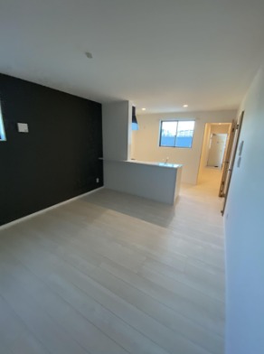 広々リビングでゆったりくつろげます