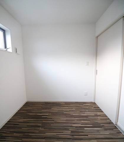こちらもフローリングです。