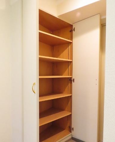 シューズボックスで玄関スッキリ